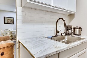 Apt 4 Mi to Youngstown State University!