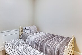 Apt 4 Mi to Youngstown State University!