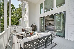 Luxe Black Mountain Manor on 15 Acres!