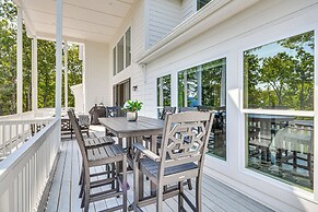 Luxe Black Mountain Manor on 15 Acres!