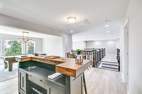 Luxe Black Mountain Manor on 15 Acres!