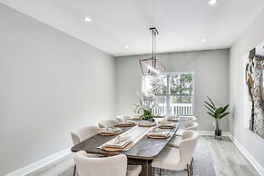 Luxe Black Mountain Manor on 15 Acres!