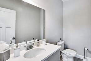 Luxe Black Mountain Manor on 15 Acres!