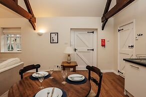 Garden Lodge - From 145 Per Night
