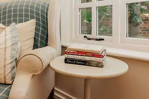 Garden Lodge - From 145 Per Night