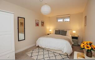 Garden Lodge - From 145 Per Night