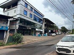 Attiri Apartments