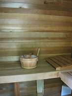 Garrison Gem Pool Sauna Hot Tub Steam