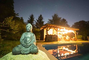 Garrison Gem Pool Sauna Hot Tub Steam