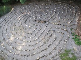 Garrison Gem Pool Sauna Hot Tub Steam