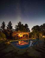 Garrison Gem Pool Sauna Hot Tub Steam