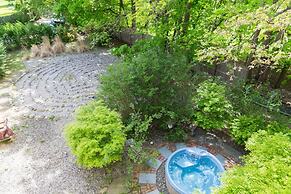 Garrison Gem Pool Sauna Hot Tub Steam