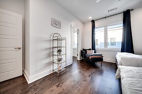Nashville Vibes 4 Bedroom Townhouse