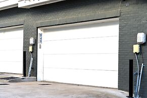 Nashville Vibes 4 Bedroom Townhouse