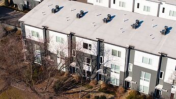 Nashville Vibes 4 Bedroom Townhouse