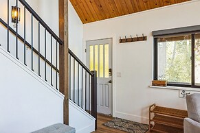 Golden Peak Cabin 3 Bedroom Home