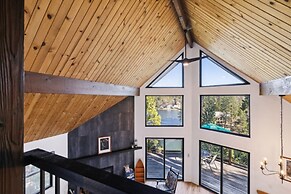 Golden Peak Cabin 3 Bedroom Home