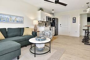 The White House On Flagler Beach - Unit 22 2 Bedroom Home