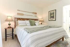 The White House On Flagler Beach - Unit 22 2 Bedroom Home