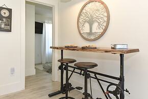 The White House On Flagler Beach - Unit 22 2 Bedroom Home