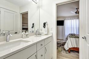 The White House On Flagler Beach - Unit 22 2 Bedroom Home