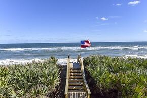 The White House On Flagler Beach - Unit 22 2 Bedroom Home