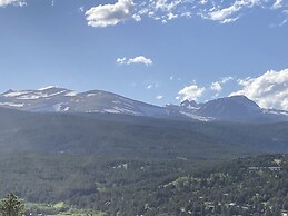 Valley View Vistas 3 Bedroom Lodge