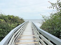 Paradise Cove 4 Bedroom Home