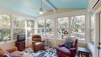 Paradise Cove 4 Bedroom Home