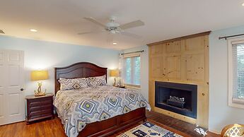 Paradise Cove 4 Bedroom Home