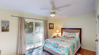 Paradise Cove 4 Bedroom Home