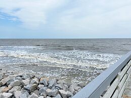 Paradise Cove 4 Bedroom Home