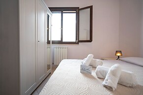 Casa Pascoli Near Sandy Beach