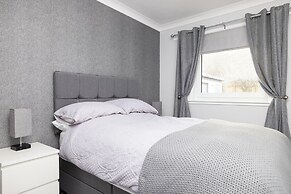 Beautiful House with Garden in Pitlochry