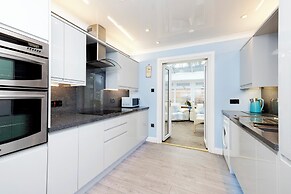 Beautiful House with Garden in Pitlochry