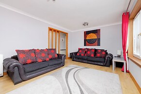 Beautiful House with Garden in Pitlochry