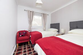 Beautiful House with Garden in Pitlochry