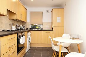 JOIVY Modern flats near Edinburgh Castle