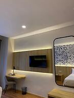 Adia Suites Hotel
