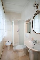 dHomes -Apartments Rooms- Galleria Gold