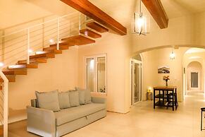 Solaris Gozitan Villa with Pool