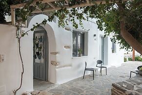 Rivière Residence Paros