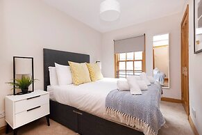 Bright&Cosy Flat near Scottish Gallery