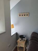 Seaview-petsok-patio-1br