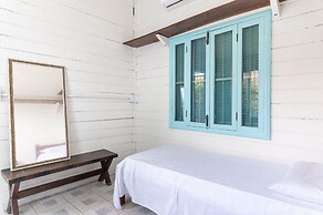 Casa Beira Mar enseada dos Corais-SH098D