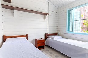 Casa Beira Mar enseada dos Corais-SH098D