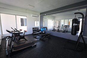 PÀRIS Honeymoon Suite