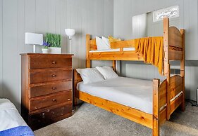 Lakeside Cabin Kingbd 5beds Smarttv Firepit