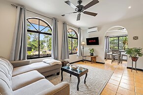 Relaxing 2 BR  Beach & Pool  Condo Unit2