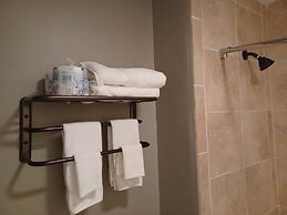 Natchez Manor Bed & Breakfast